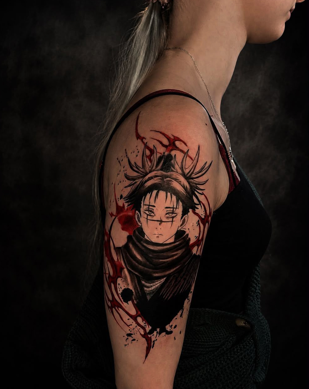 Anime Color Tattoo auf dem Oberarm mit Manga-Charakter im Art MF Tattoo Studio Siegburg.